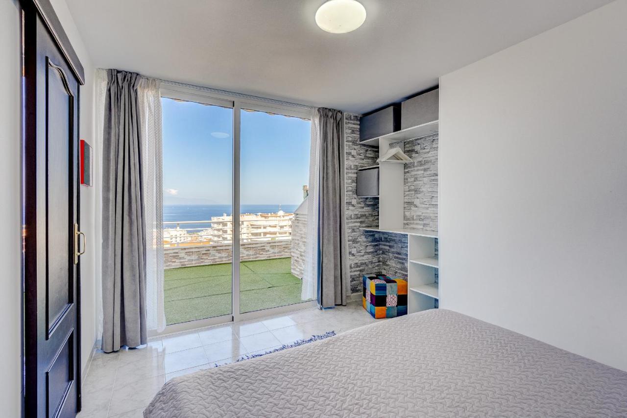 Luxury Apartment With Stunning Ocean View Пуэрто-де-Сантьяго Экстерьер фото